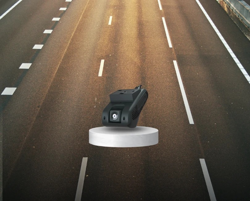 4G dash cam displayed on an empty multi-lane road background for fleet safety and monitoring